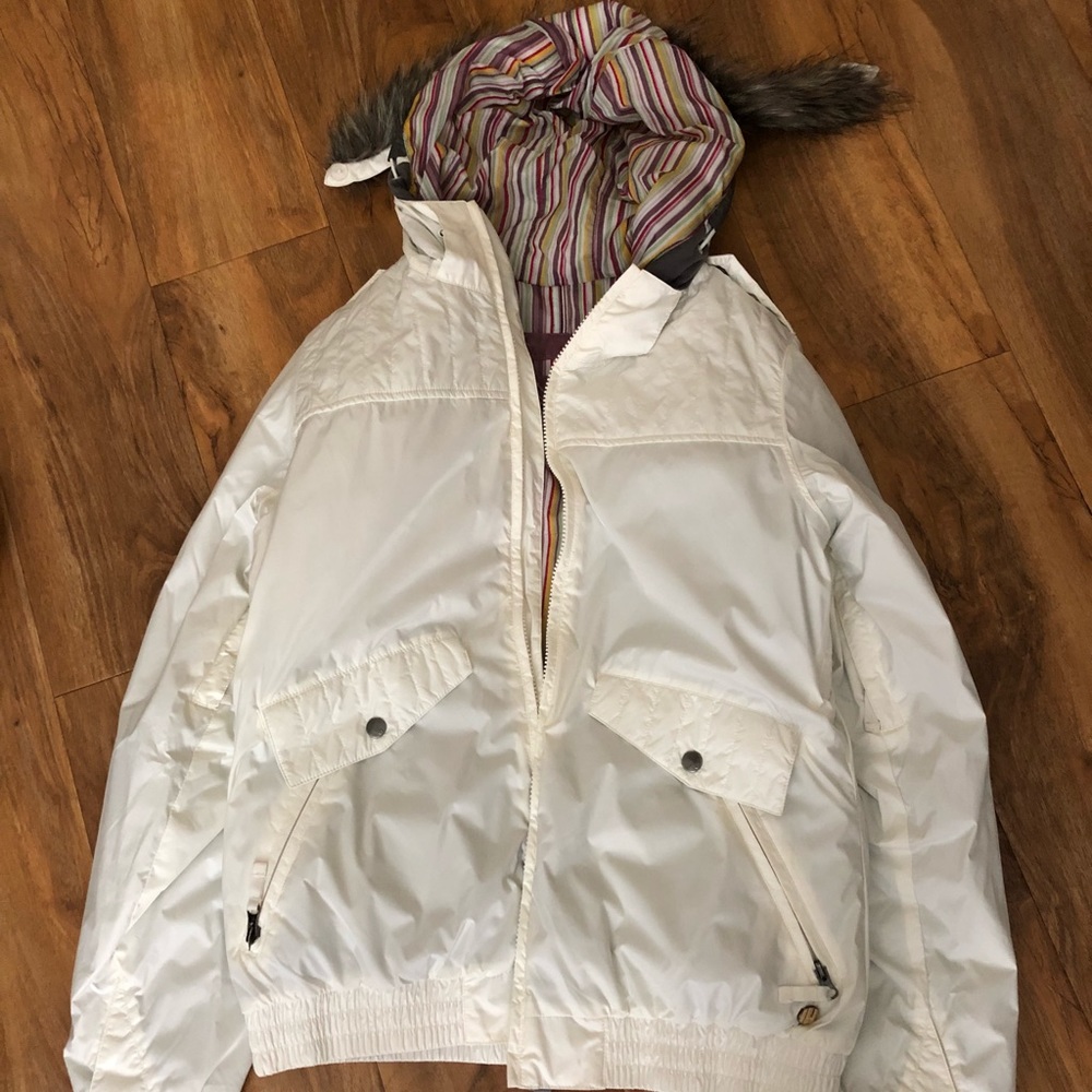 Burton women’s snowboard jacket